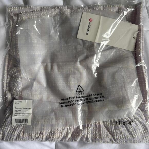 🆕🩷 Lululemon Seersucker Check Ruched MIDI Dress - Blister Check Lavender Frost - Picture 4 of 5